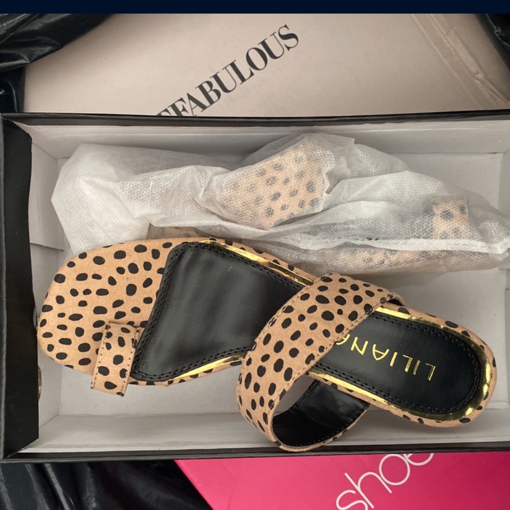 Heels - Picture 2 of 2
